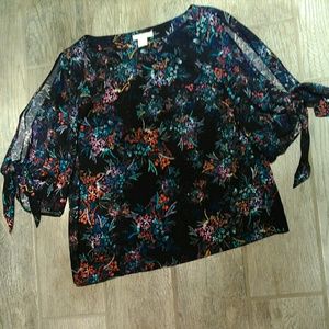 Floral Cold Shoulder Blouse